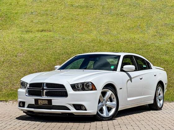 DODGE CHARGER 5.7 R/T HEMI V8 GASOLINA 4P AUTOMÁTICO